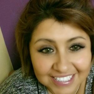 Meet your Posher, Estella